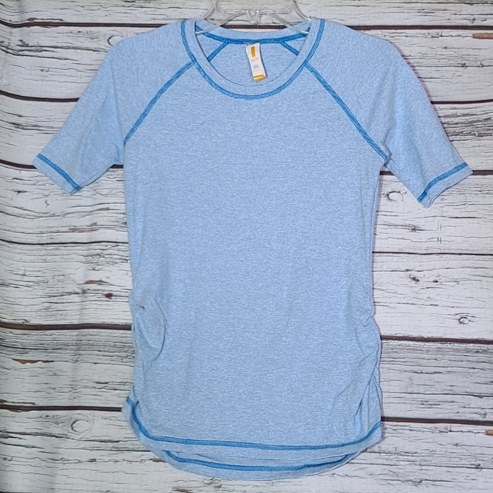 Lucy active wear workout ruched side top sz XS